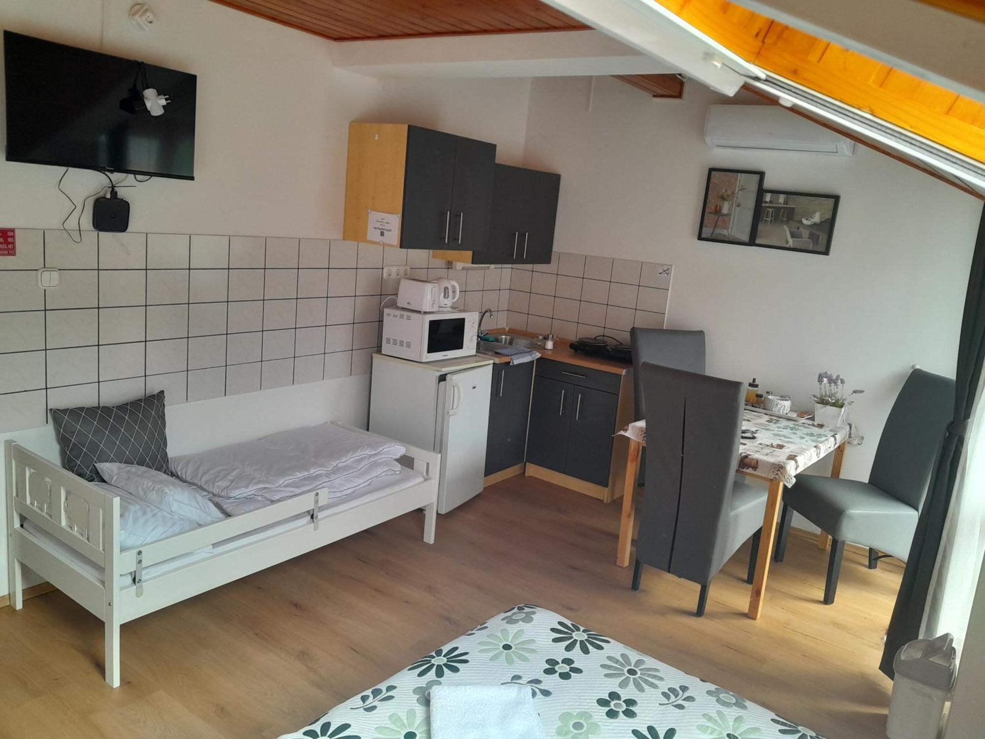 Nyirfa Apartmanhaz Zalakaros Exterior foto